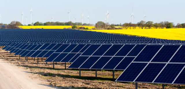 Stopp för solceller på åkermark